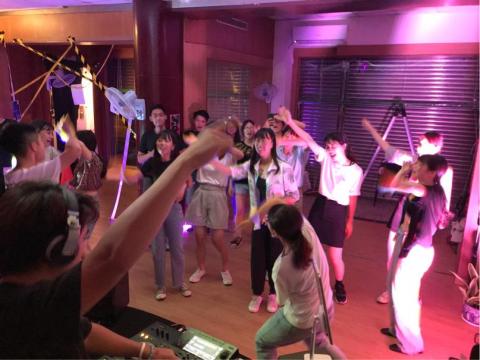 校園活動表演DJ 派對DJ 婚禮DJ DJ教學服務(DINO - 另外也有接校園演出、畢業晚會DJ等活動