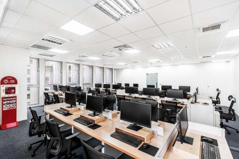 昨日映像有限公司 - 香港商耀_辦公室