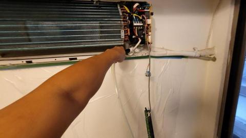 林鑫佑 - 冷氣清洗保養