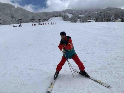 彭同學 - 滑雪真好玩