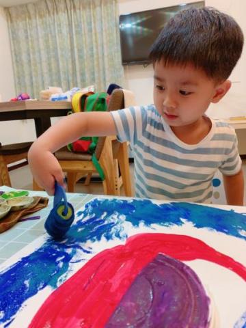 Tr.Apple Art - 幼兒美術家教 Tr.Apple Art - 幼兒美術家教
