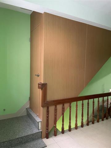 德豐室內裝修 - 診療所樓梯隔間