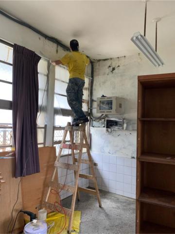 將遠油漆工程 - 市立國中 抓漏（高壓灌注、結構補強）