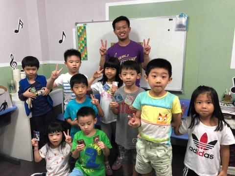 陳庸恩 - 幼稚園團體圍棋課