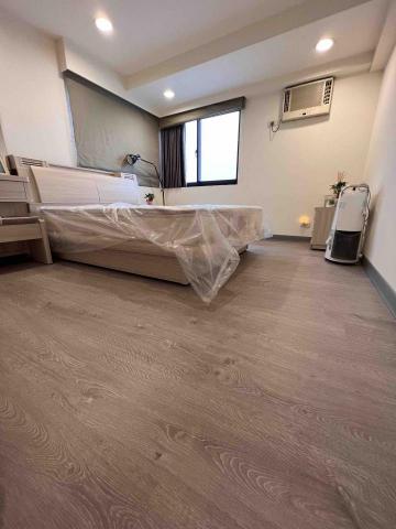 卡特窗簾 - Spc地板