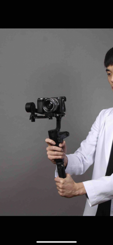 提供分鏡編劇服務的專家Herschel 