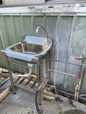 偉倫 - 洗手槽水管配置