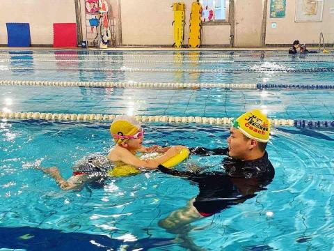 杰倫游泳教室 - 