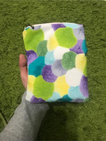 逼逼逼。配音。手作 - 拉鍊小包