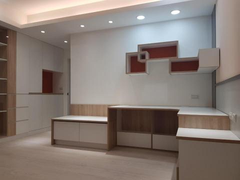 愛家裝潢設計工作室 - 小孩房書桌設計
