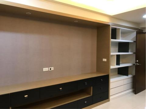 榆辰窗簾地板壁紙室內裝璜統包工程 - 