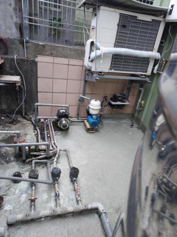 明濱工程行 - 屋頂塗刷防水漆