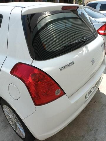 陳先生 - 小轎車