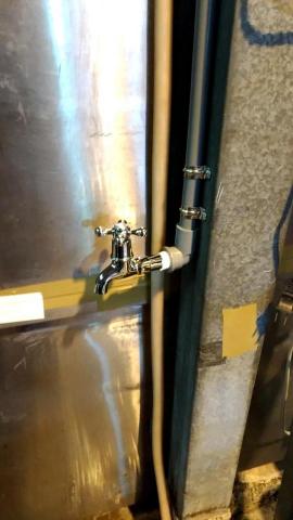 何嘉商 - 水籠頭,配管 何嘉商 - 水籠頭,配管