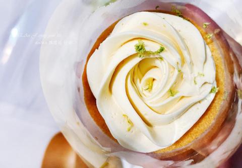 賴小靜/多采創意行銷 - 甜點 蛋糕 拍攝/撰文、曝光、社群行銷