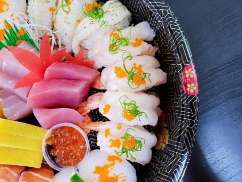 賴小靜/多采創意行銷 - 餐廳 食物 商攝/撰文、曝光、社群行銷