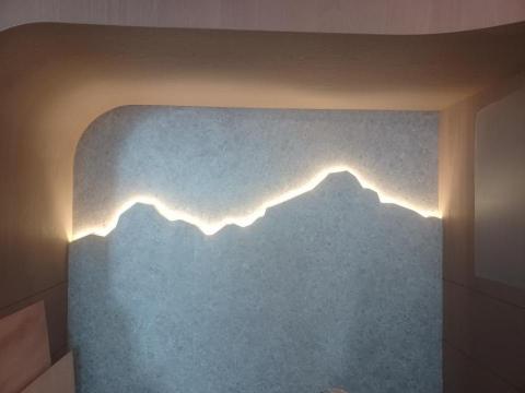 彭建龍 - 造型牆面LED燈帶安裝