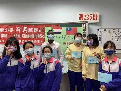 蘇來曼（سليمان ) - 我介紹蘇丹??的文化