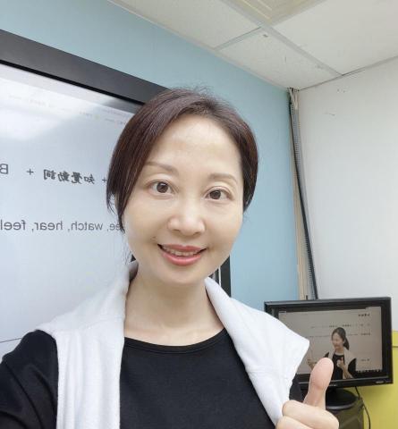 提供正音班服務的專家Freda 靖