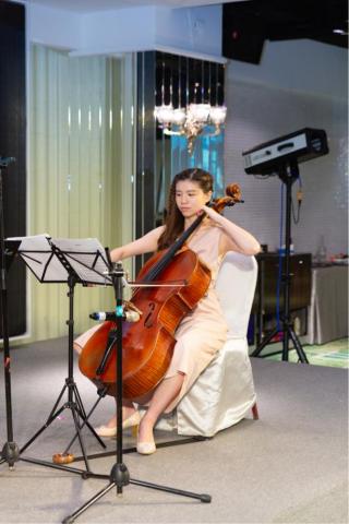 郭瑜華 LaylaKuo（大提琴、鋼琴老師） - 