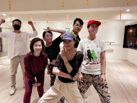 川RAVE-33老師 - 舞蹈教室教學