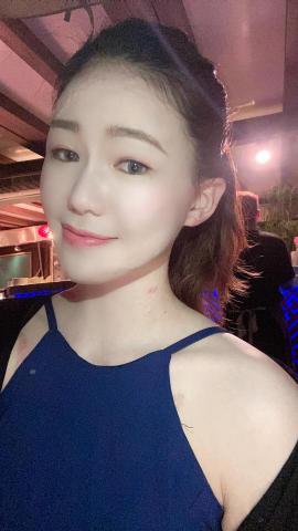 提供剪髮店服務的專家Ann造型師