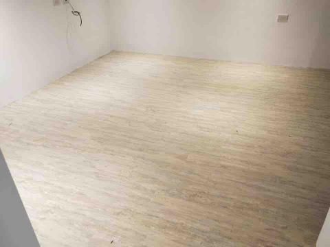 星創藝股份有限公司 - Spc卡扣式地板