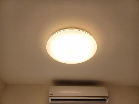 彭建龍 - 可調光LED吸頂燈安裝