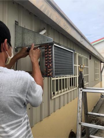 國華冷凍餐飲設備 - 散熱片外移