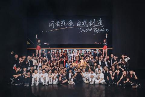 吳昱佳(我是男生) -  吳昱佳(我是男生) -
