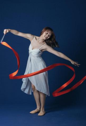 白光點藝術娛樂團隊 - 彩帶舞蹈