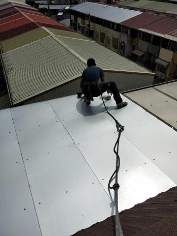 玖奈思工程 - 鋁碩板更換