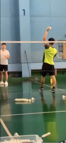 曾仕杰(專業羽球教練) - 