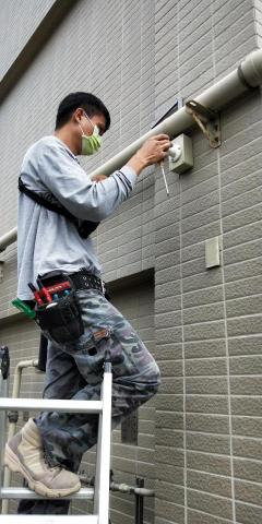 向山監控系統有限公司 - 竹城真鶴社區維修監視器