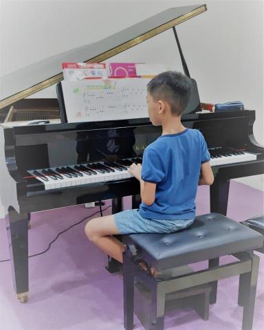  宗仿容(羊咩咩老師) - 學生上課