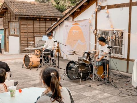 蹦音樂爵士鼓教室 - 