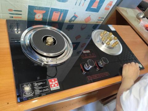 岳廷水電 - 安裝瓦斯爐具 岳廷水電 - 安裝瓦斯爐具