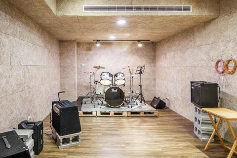 沃茲音樂藝術 - 爵士鼓/練團室