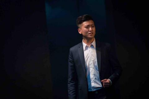 提供matlab指令服務的專家Neil Bao