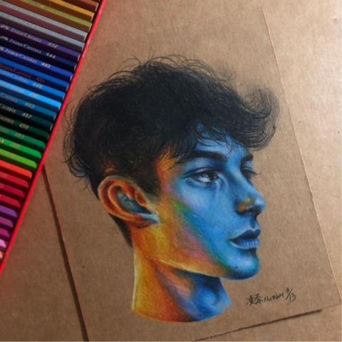 AVERY設計 - 色鉛筆人像圖