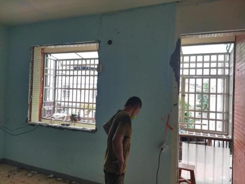 馥侑工程行 - 拆除裝潢門框打石