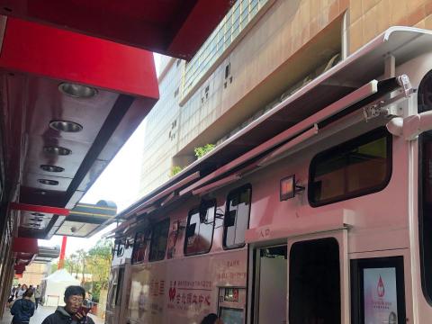 雨洋帆布工程 - 進口骨架伸縮帆布