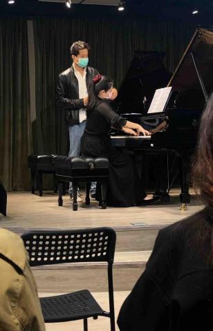 簡老師內湖音樂工作室（到府有合作老師，也可參加發表會） - 