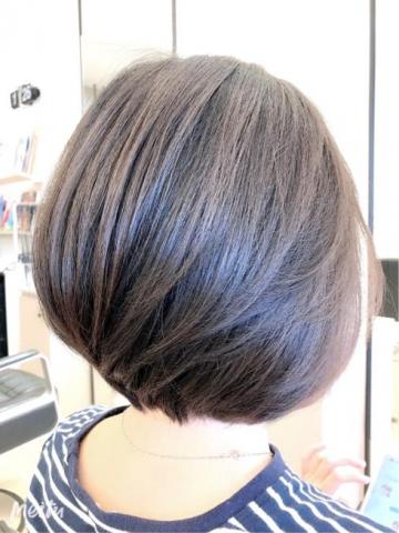 台中逢甲髮型師&bull;Win｜霧面髮色｜線條染｜漸層染｜縮毛矯正｜ - BOB線條剪裁