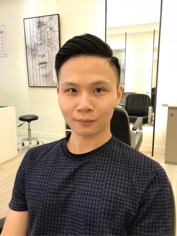 台中逢甲髮型師&bull;Win｜霧面髮色｜線條染｜漸層染｜縮毛矯正｜ - 男士硬漢剪