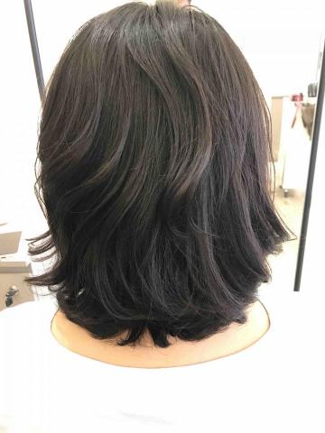 台中逢甲髮型師&bull;Win｜霧面髮色｜線條染｜漸層染｜縮毛矯正｜ - 溫塑燙/燙形不燙捲