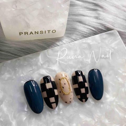 Runa Nail 體美顏 - ︎♒︎ 秋冬高級復古感｜鸚鵡藍棋盤格子︎ ♒︎