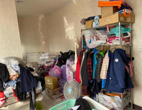 整理師亞希（AKY) - 雜物漫延到盡頭，加上失去原有功能的置物架！