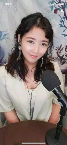 葉緗 - 英文辯論、英文演說、英文朗讀、英文主持、模擬當外交官，是我的專長!