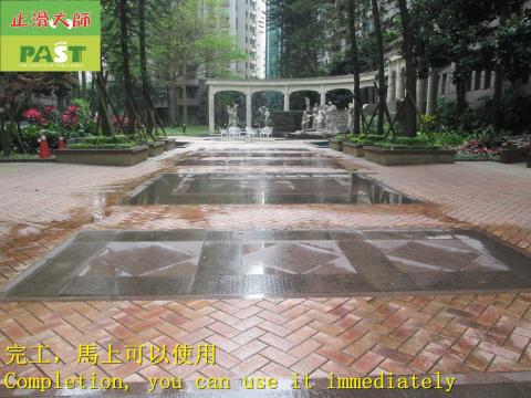 Pinwoof品屋傢居-無障。愛設計 - 戶外/社區大樓/中庭/花崗石地板止滑工程 Pinwoof品屋傢居-無障。愛設計 - 戶外/社區大樓/中庭/花崗石地板止滑工程